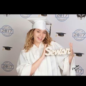 Meet your Posher, Kelsey